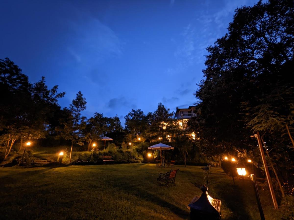 Blue Book At Gethia, Nainital Hotel Exterior photo