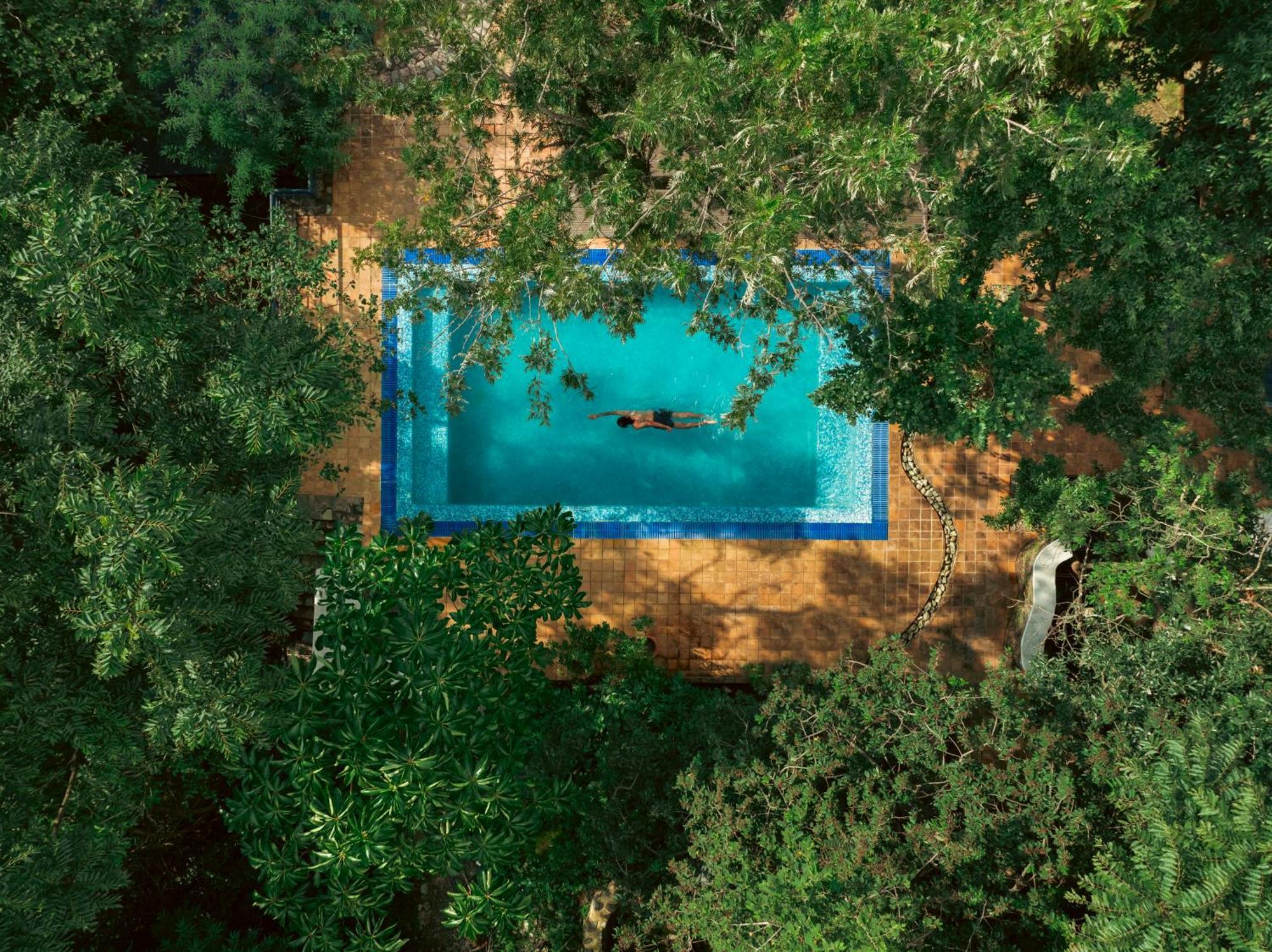 Blue Book At Gethia, Nainital Hotel Exterior photo